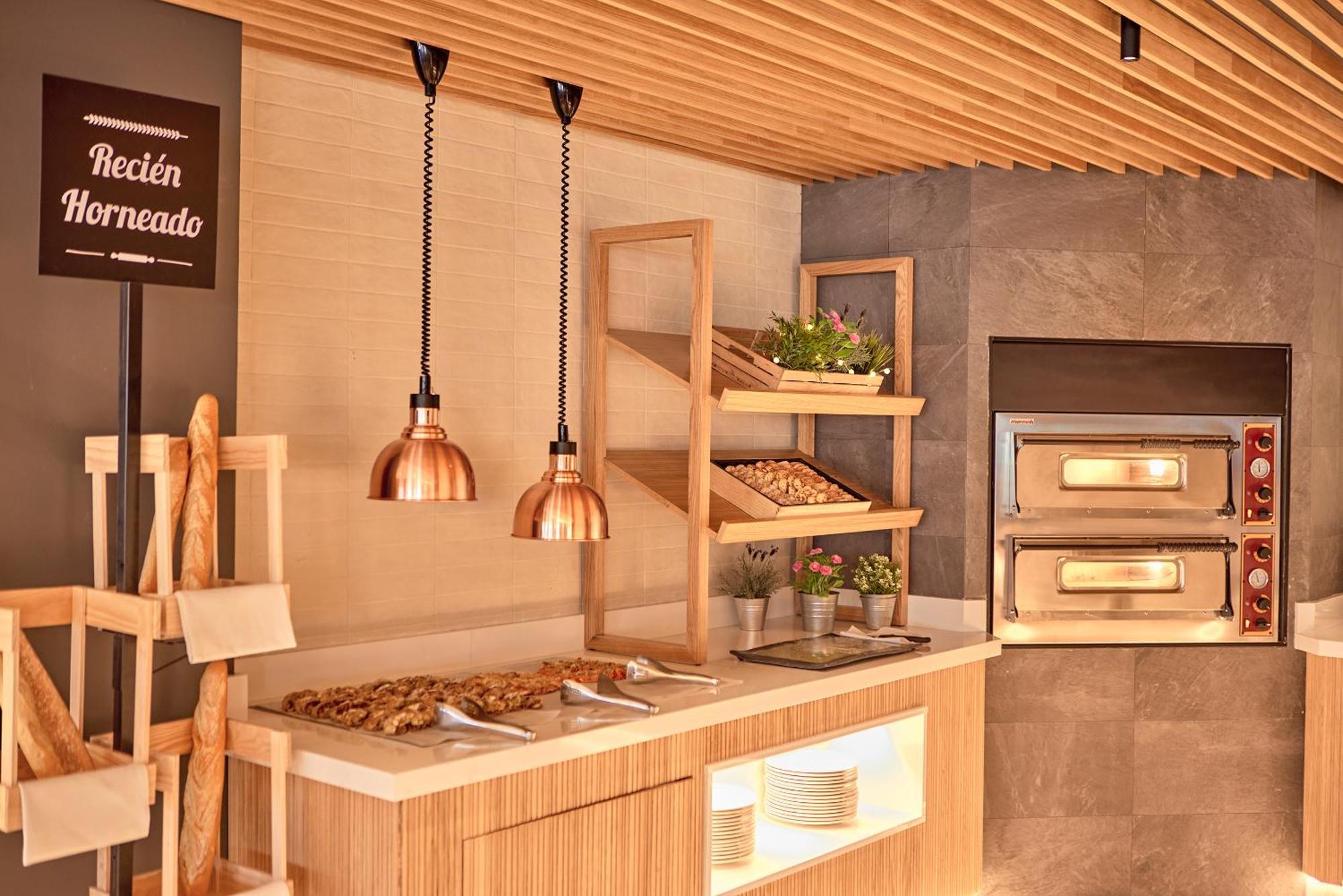 Universal Hotel Lido Park & Spa Παγκουέρα Εξωτερικό φωτογραφία